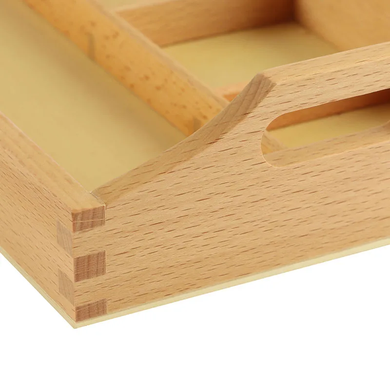 Рисунок 3 - Обучающие материалы Монтессори