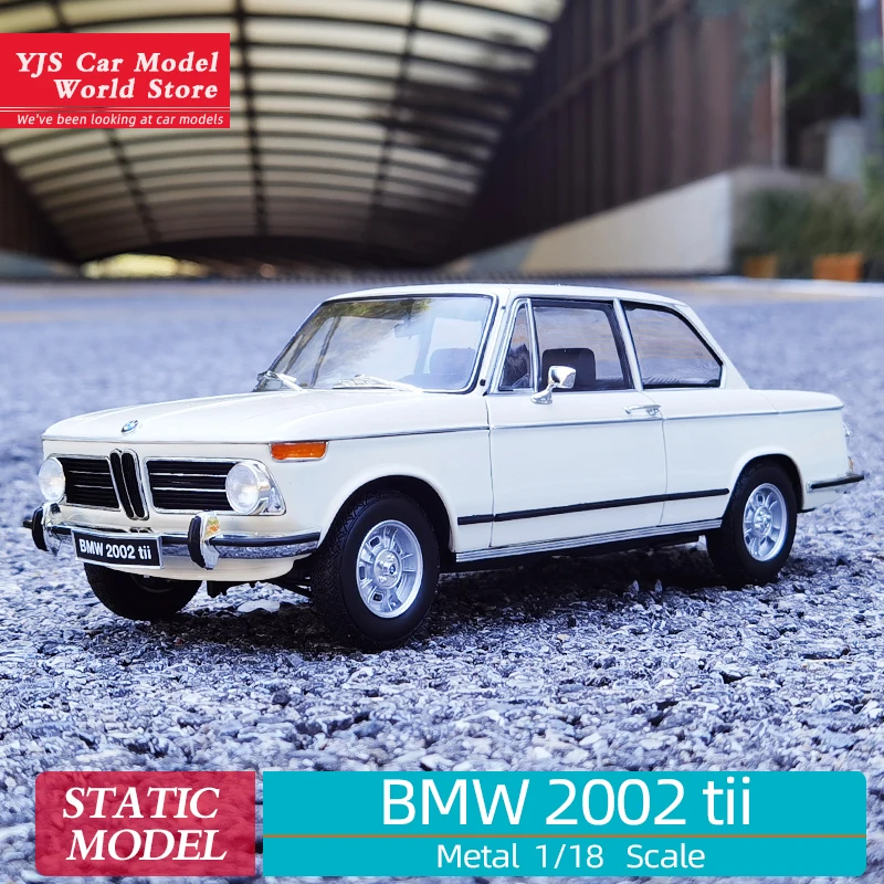 KYOSHO 1:18 for BMW 2002 tii alloy all-open car model