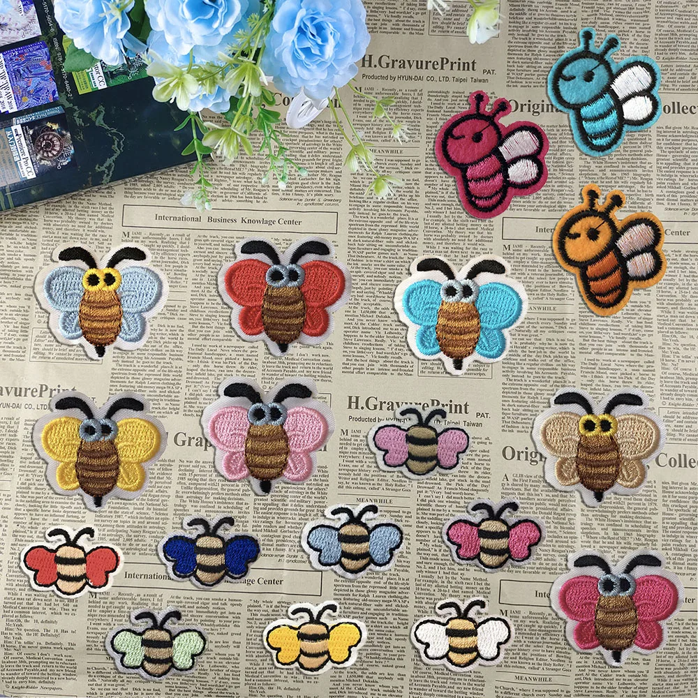 

Wholesale sales 100 pieces insect bee embroidery sewing fabric patch DIY hot melt adhesive ironing decoration clothing patch