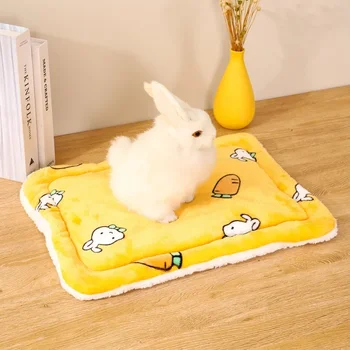 Caldo letto per conigli Tappetino per cincillà Casa Nido Accessori per criceti Piccolo animale Guinea Pig Bed House Inverno caldo scoiattolo riccio