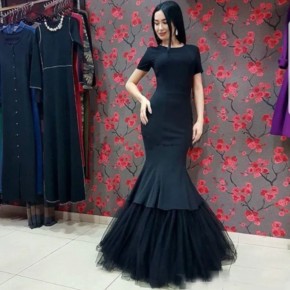

Elegant Satin O-Neck Mermaid Evening Dress 2024 Simple Tulle Sexy Party Prom Wear Black Short Sleeves Illusion Back Feast Gowns