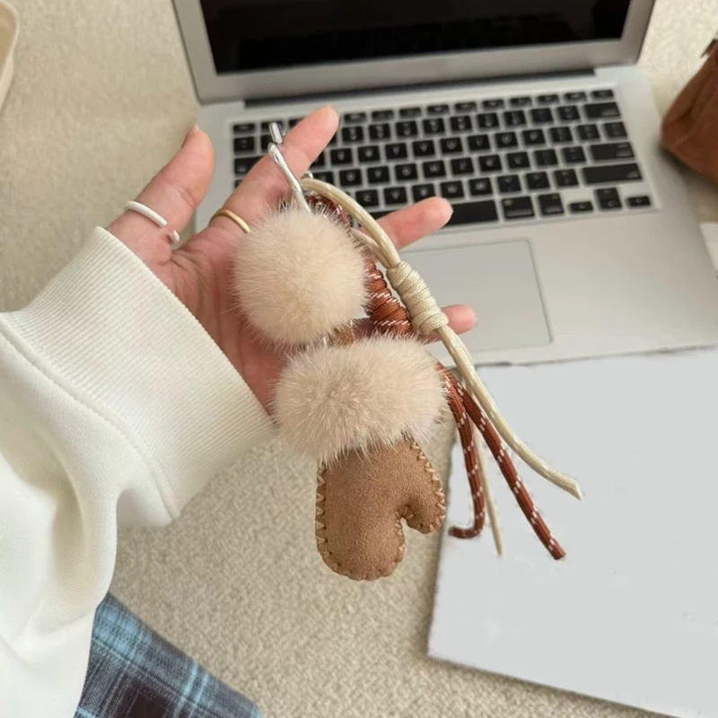 Luxury Fluffy Glove Keychain For Women Car Key Chain Bag Backpack Charm Accessories Pendant