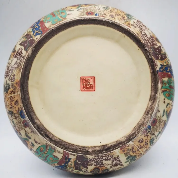 Qing Qianlong Enamel Painting of Beautiful Women Brush Wash Ashtray Antique Porcelain Home Decoration
