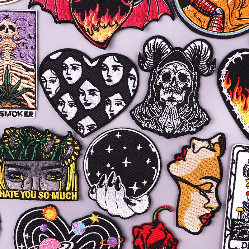 

Magic Ball Patch Horror Punk/Skull Embroidery Patch Iron On Patches For Clothing thermoadhesive Patches On Clothes Jackets DIY