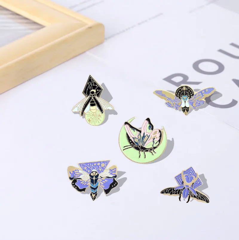 

5Styles Luminous Enamel Pin Custom Moth Butterfly Moon Brooches Bag Lapel Pin Cartoon Animal Badge Jewelry Gift for Kids Friends