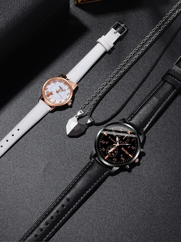 Quartz Watch 4pcs Men and Women Couple Watch with Love Pendant Necklace