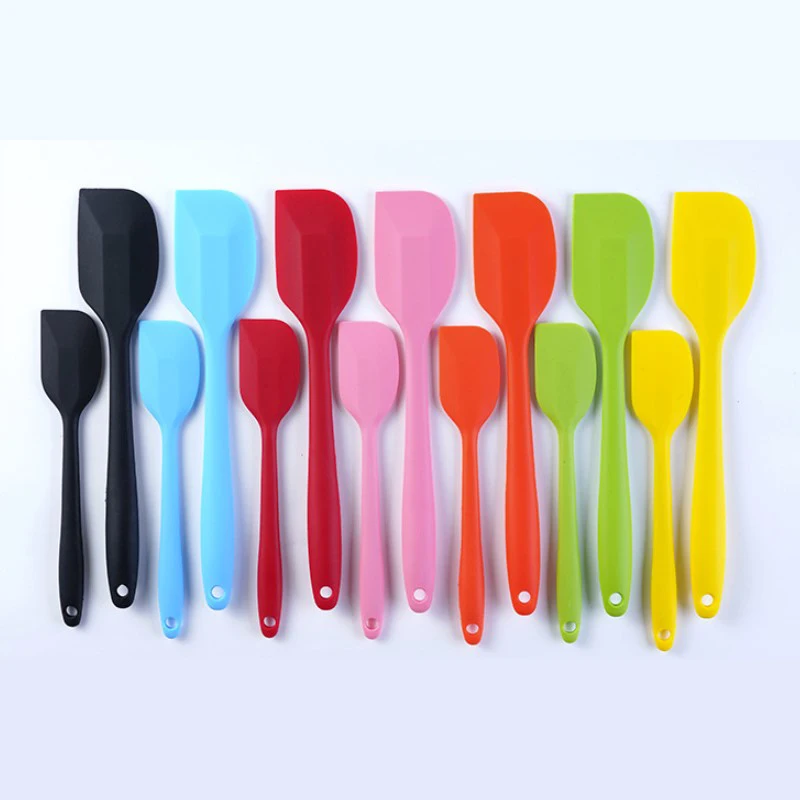 Lot De 4 Spatules Longues Grattoir Pour Pots - Blanc Silicone Et PP - Neuf