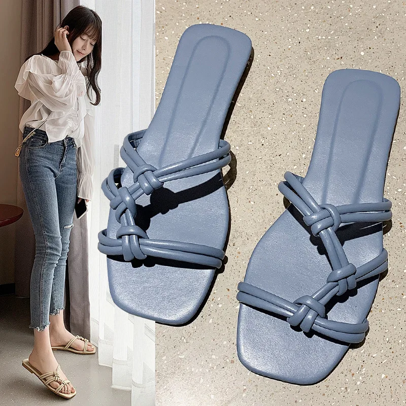 Women Summer Slippers Female Out Door Fashion Flat Slides Euro and American Tide Rubber Soled Ladies Non-slip Slippers Selling