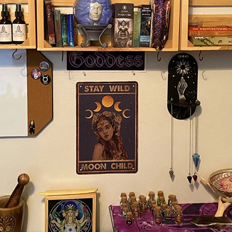 Рисунок 4 - Черная Хрустальная витрина