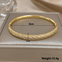 Bracelets de luxe torsadés en Micro incrusté de Zircon pour femmes, à la mode, en cuivre plaqué or, empilés, bijoux cadeaux 4