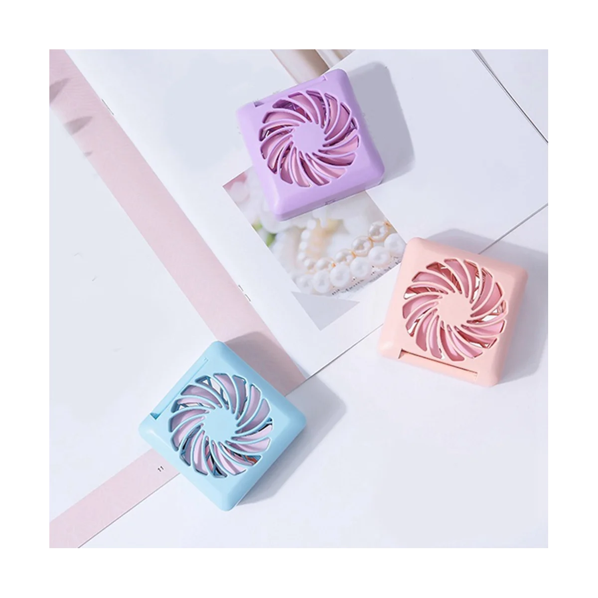 

2-скоростной портативный компактный складной мини-вентилятор с зеркалом, удобный USB Перезаряжаемый красивый воздушный охлаждающий вентилятор, фиолетовый