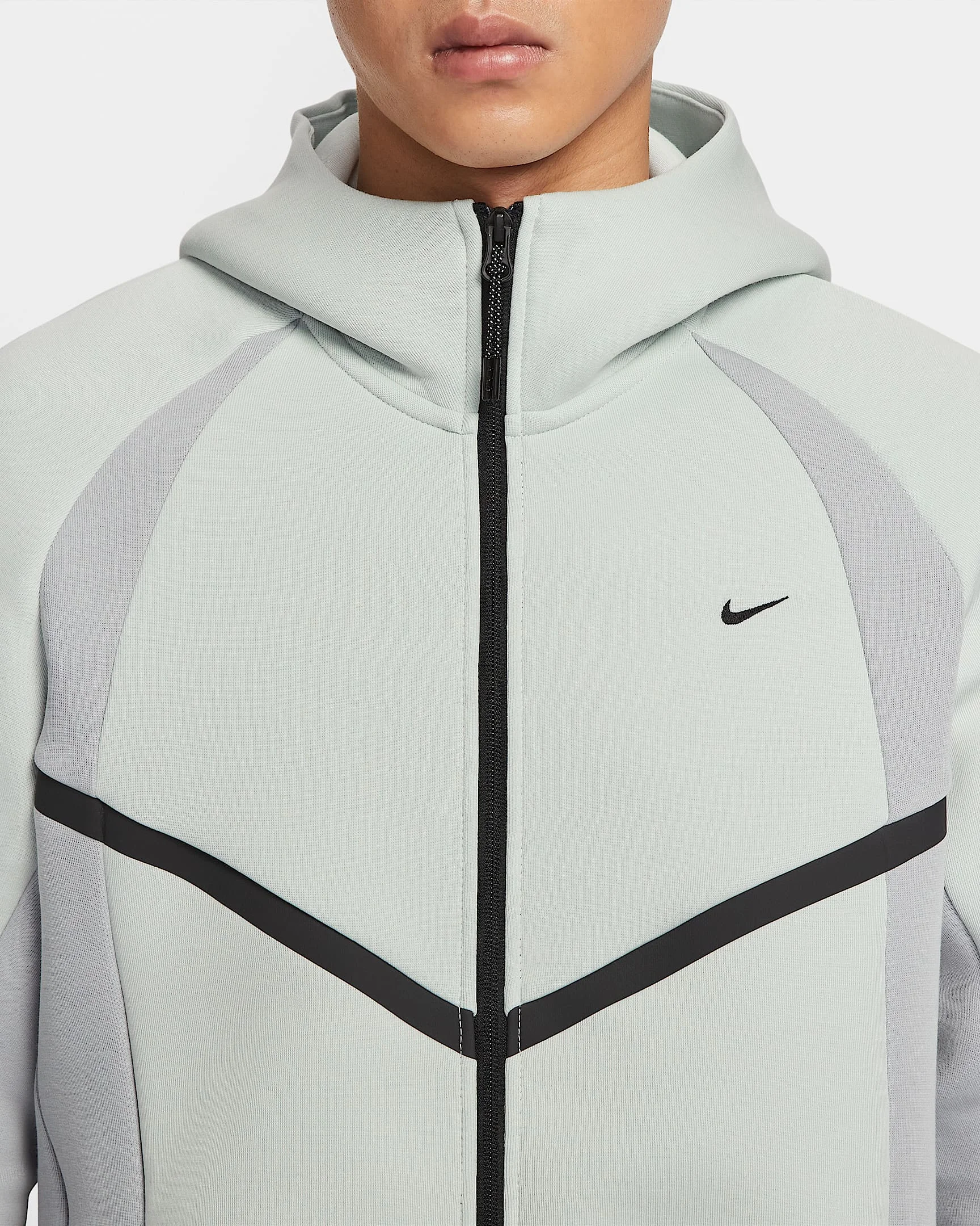 Nike Tech Windrunner Men's Full-Length Zip-Up Knit Jacket IF1326