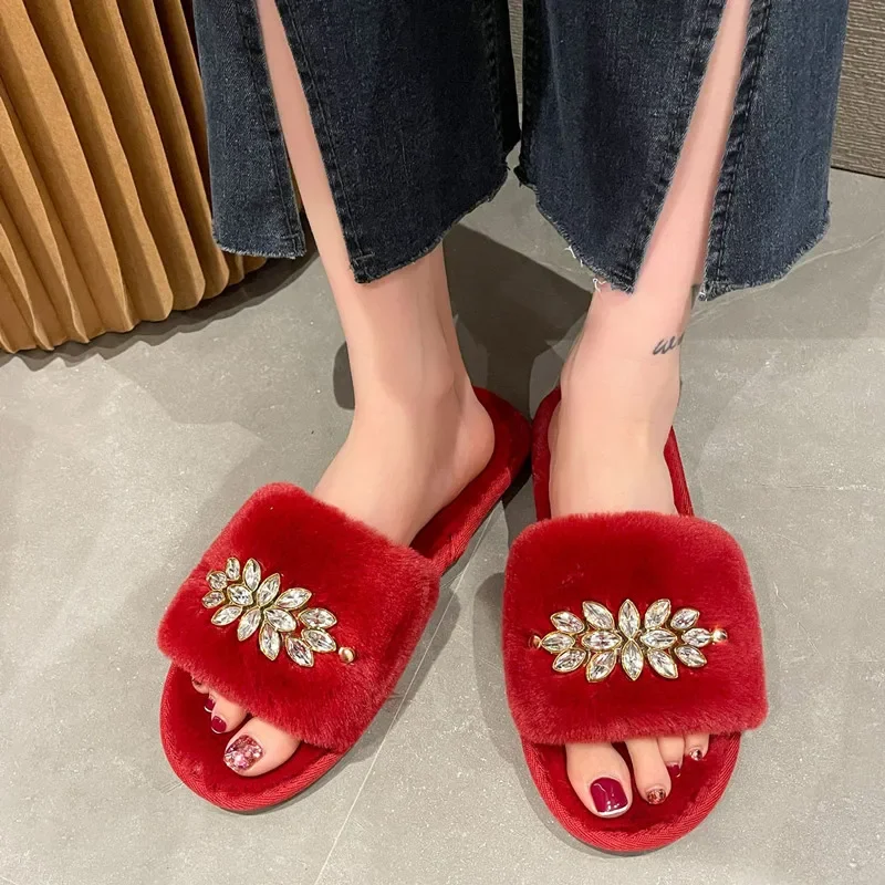 Fur Slippers Women Fashion Winter Fur Slides for Woman Rhinestone Sandals Fluffy Female Shoes Home Indoor Diamond Shoes