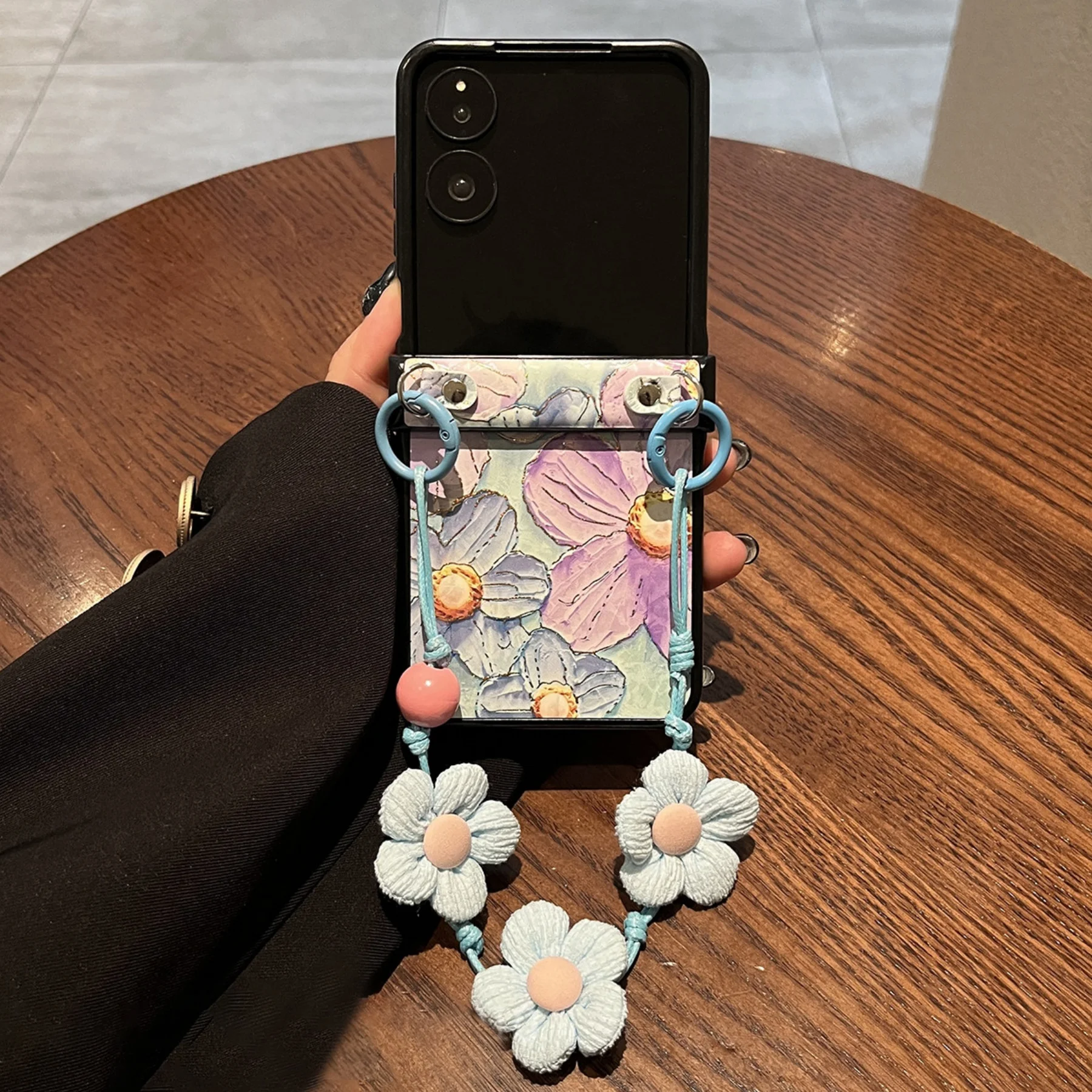 Fresh Classic Oil Painting Flowers Case with Strap - Universal Flip Cover