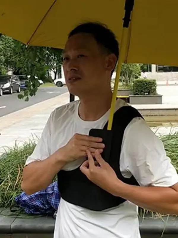 Hands-Free Umbrella Holder Support Strap Adjustable Sun Holder For Gardening Parks Festivals