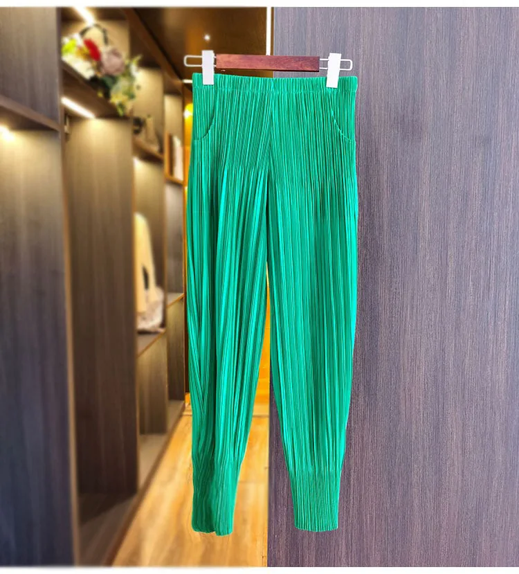 Miyake Pleated Radish Pants Women's Loose Thin Harem Pants Pleated Calf Solid Color Versatile Simple Oversized with Elasticity