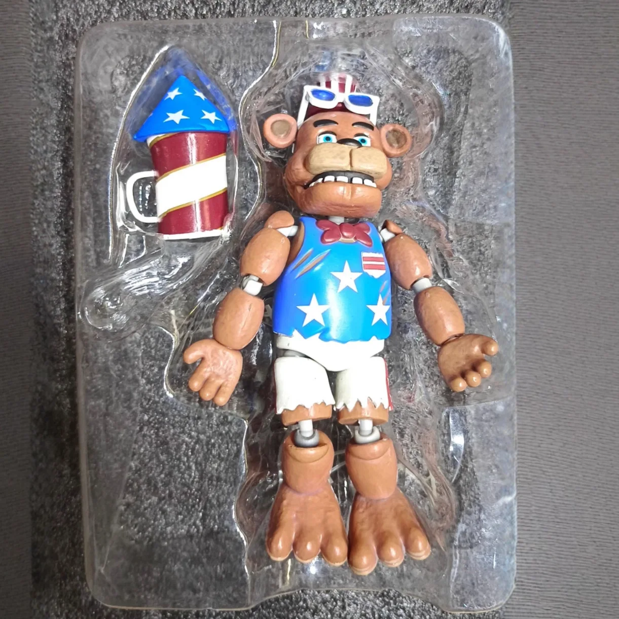 S38618a41b72747759e6d1b2e933e8d14z - Five Nights at Freddy’s Shop