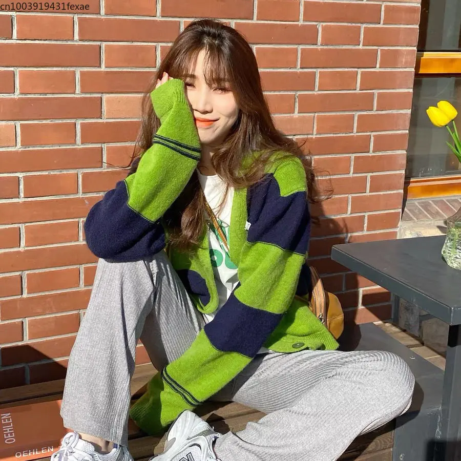 

Korean Green Stripe Knitted Sweater Autumn Winter 2023 New Overd Cardigan Women's V-neck Top Casual Retro Black Warm Coat