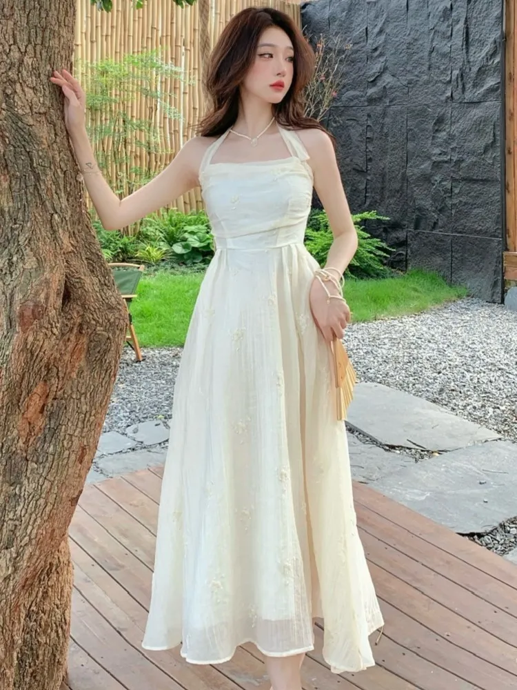 

French Vintage Women Embroidery Midi Dress Summer Lady Halter Pleated Eve Prom Clothing Temperament Sqaure Collar Fiesta Maxi