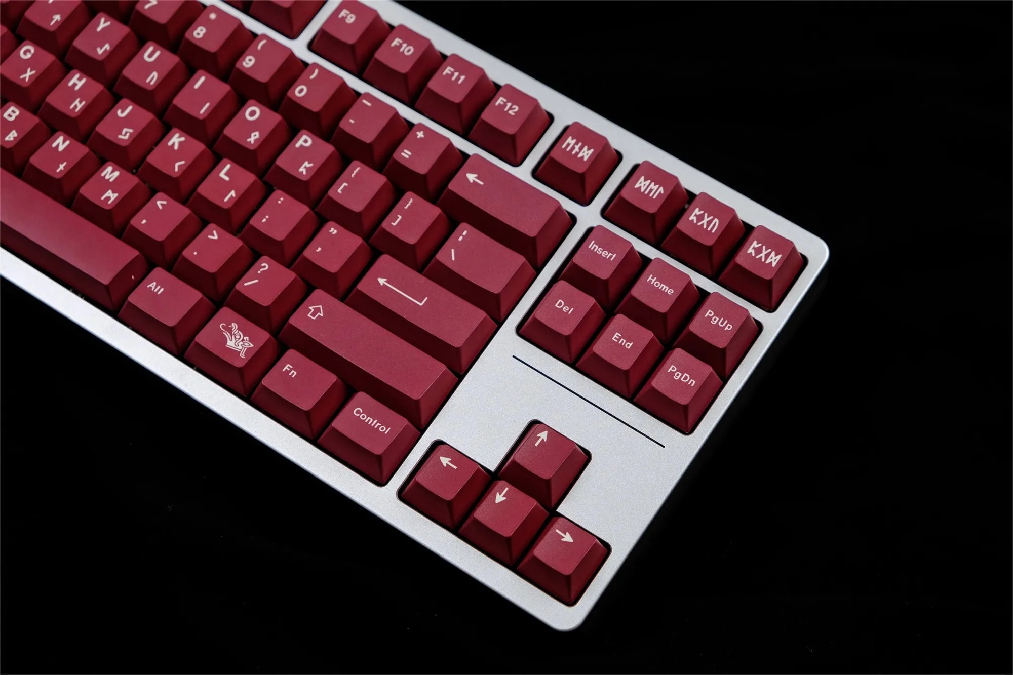 GMK Blot Red Keycaps Set, PBT, Sublimação
