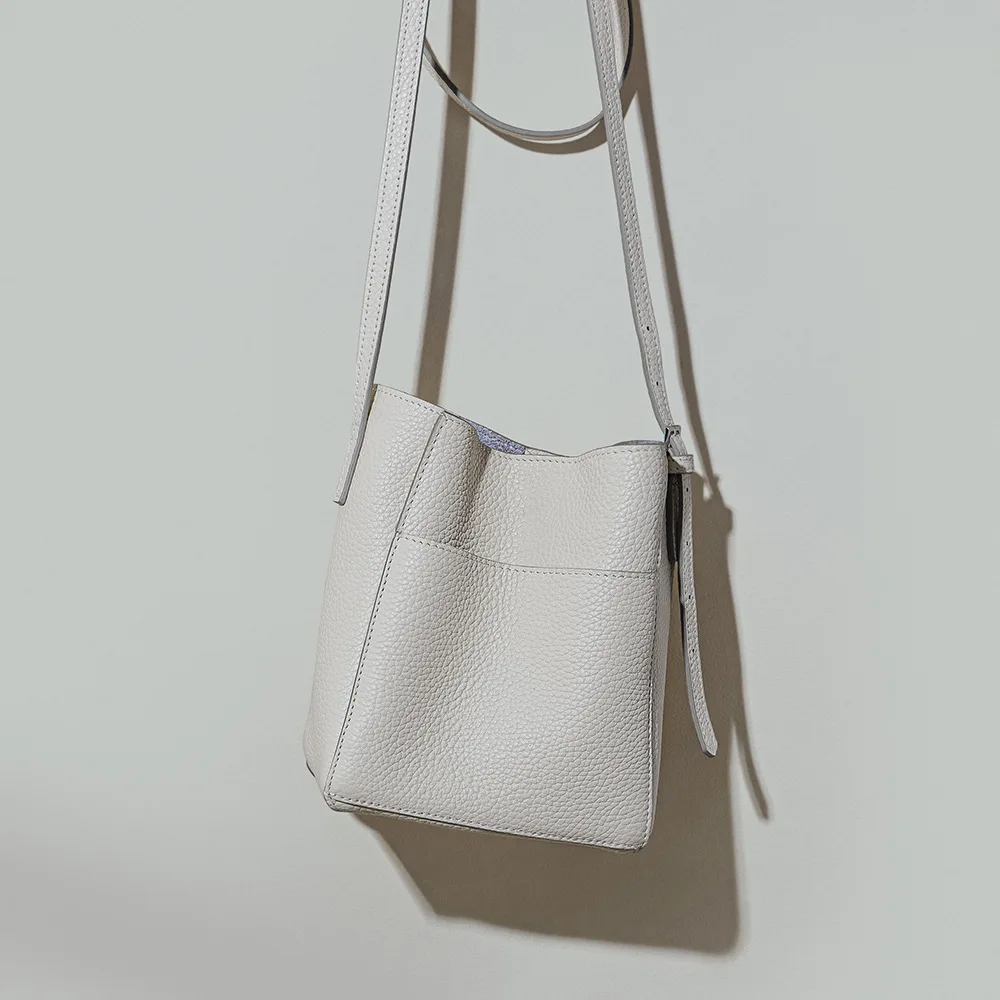 Women's Korean Bucket Shoulder Bag Style Y2k 2024 Early Spring New Texture Genuine Leather Top Layer Cowhide Versatile Simple