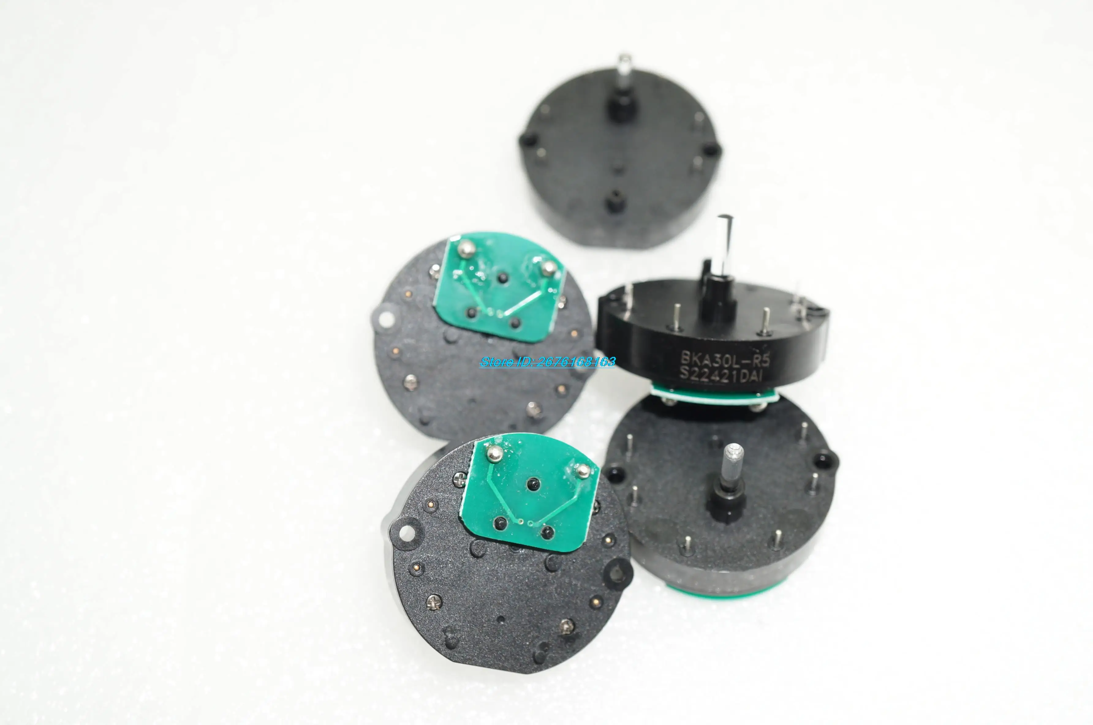 10PCS transparent axis automotive instrument stepper motor BKA30L-R5 replace VID23-05 car engine motor for Peugeot 508 BYD G3 L3