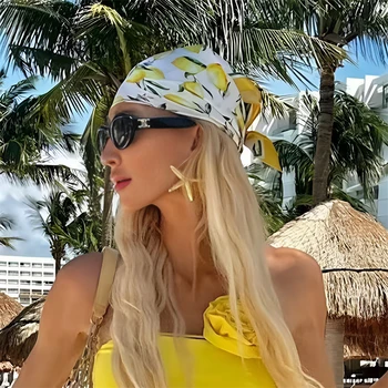 Sciarpa per la testa Donna Luxury Brand Foulard di seta quadrato Bandana in raso Fazzoletto da collo morbido estivo Sciarpe per capelli Hijab per donna 1