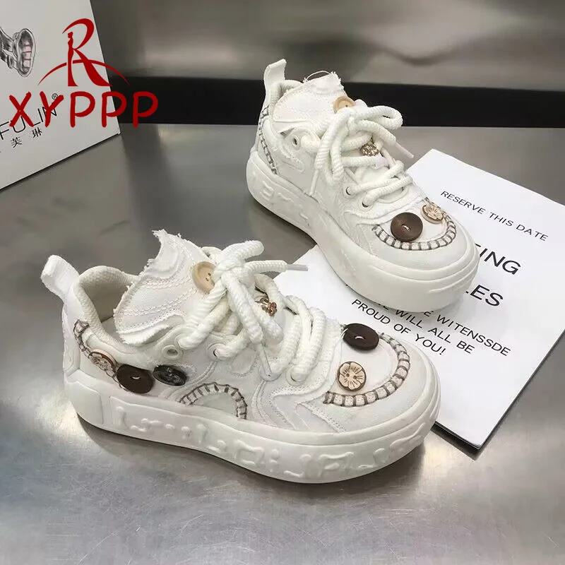 

Женские парусиновые туфли со шнуровкой, обувь на высокой толстой подошве, с низким верхом, на пуговицах, белые, в Звездном стиле, для отдыха и улицы