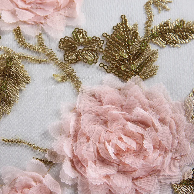 햇빛과 비로부터 우아함과 보호를 제공하는 레이스업 꽃 우산