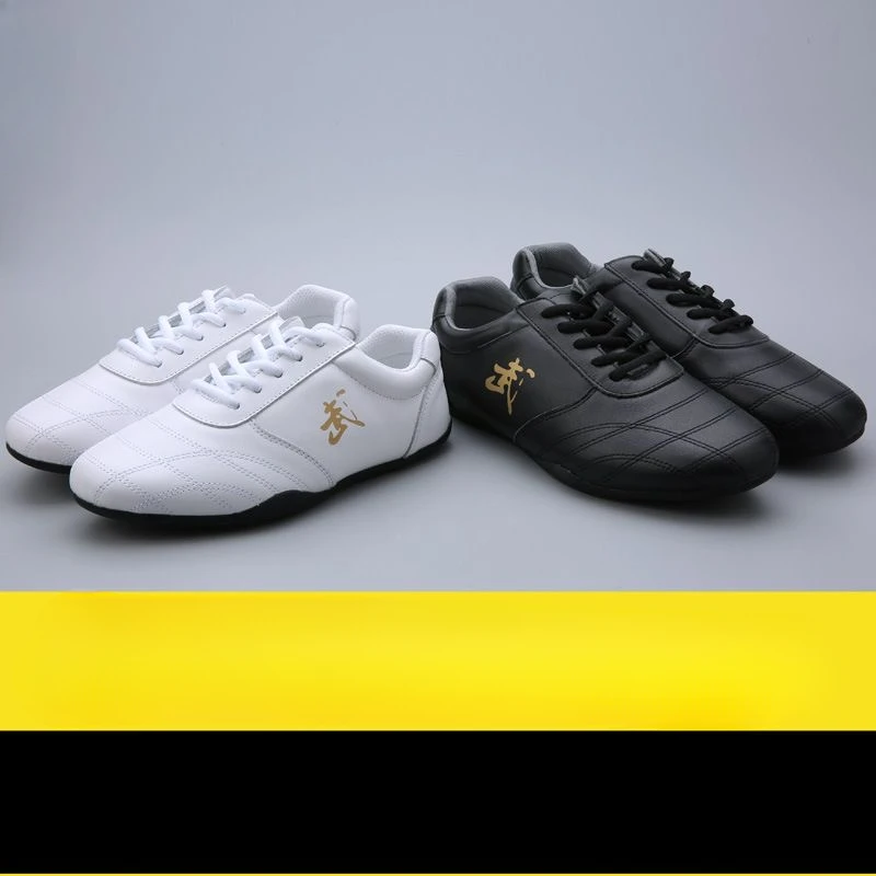 

2024 New Tai Chi shoes Unisex Brand Designer Taekwondo Shoes Men Women Black White Martial Arts Shoes Couples Gym Training Shoe