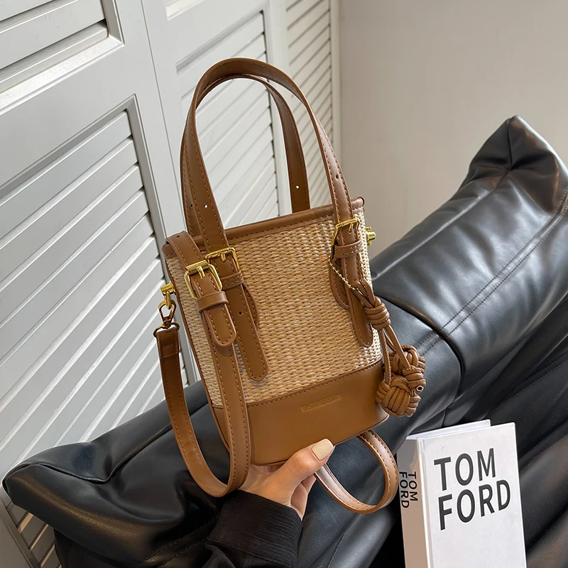 

Summer popular small bag 2023 new niche design straw bag messenger bag bucket bag