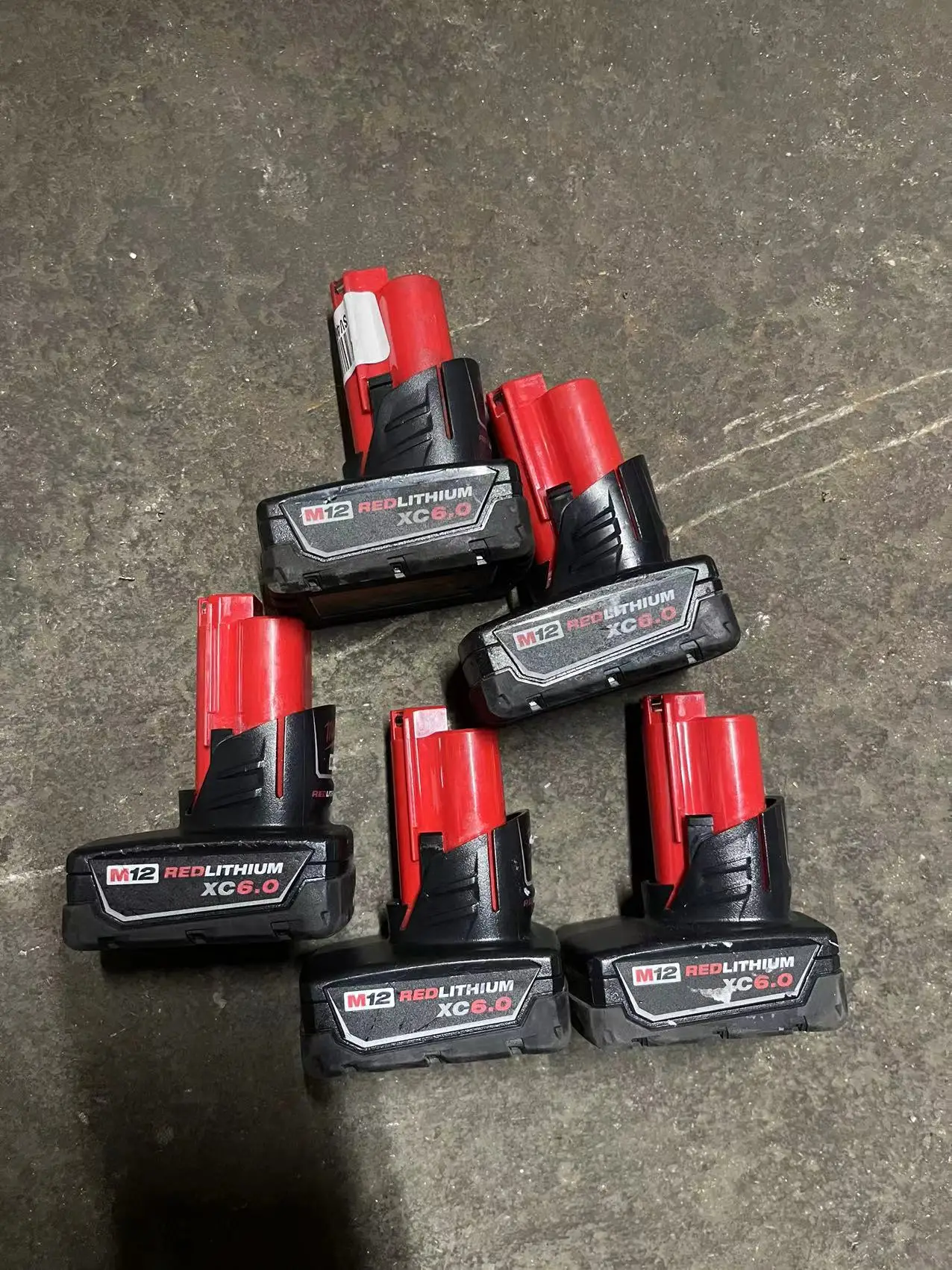 

Milwaukee M12 XC 12V 6.0 Ah Red Lithium-Ion Battery 5PCS second-hand