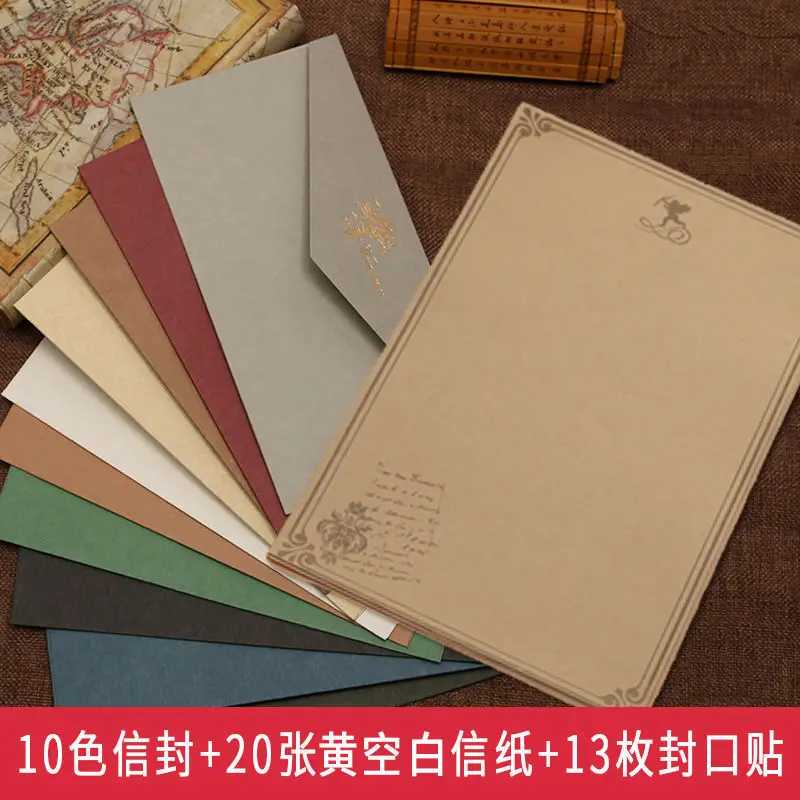 

Конверт с отправкой букв из бумаги в винтажном стиле