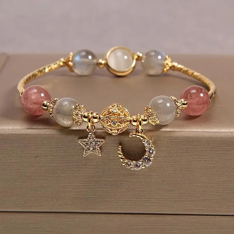 

Natural Moonstone Crystal Bracelet Women's Strawberry Crystal Star Moon Love Hand String Cute Girl Ins Niche Design Light Luxury