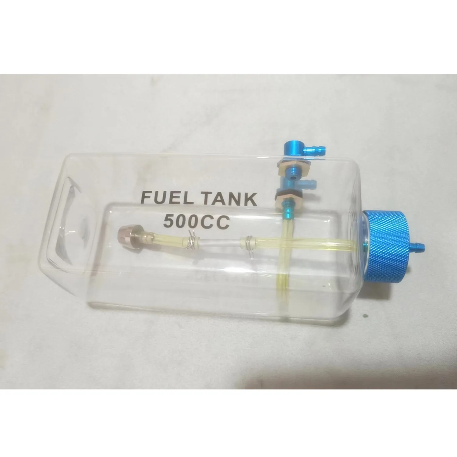 300–1600 cc transparenter RC-Kraftstofftank mit CNC-Aluminiumabdeckung, auslaufsicheres Gas-/Nitromotor-Upgrade für großes RC-Flugzeugmodell – Detail 2