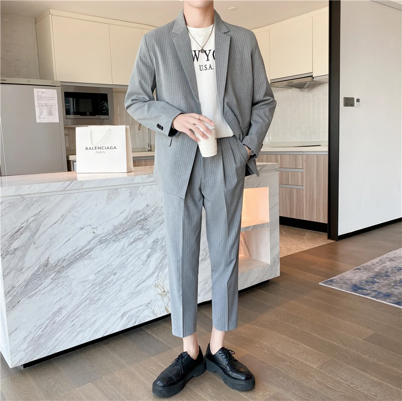 

Men Stripe 2 Pieces Suits Sets Blazers Jacket Pants Korean Streetwear Fashion Loose Business Casual Male Dress Wedding Suits