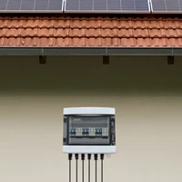 Boîtier de Combinateur Solaire Photovoltaïque 3 Chaînes IP65 Étanche 40A 1000V avec Protection Contre les Surtensions pour Système Solaire Hors Réseau 5