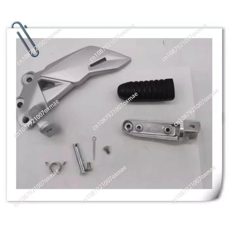 스즈키 지크서 150 Gixxer150용 오토바이 부품 페달 브래킷 발판