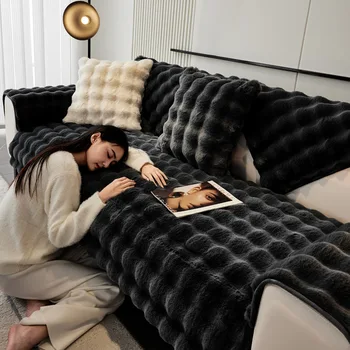 토끼 벨벳 소파 커버 큐빅 두꺼운 따뜻한 거실 소파 쿠션 미끄럼 방지 마사지 봉제 범용 소파 등받이 팔걸이 쿠션 기계 세척 가능 머리카락 크기를 쉽게 사용자 정의 할 수 있으며 떨어지지 않고 필링이 없습니다 10 년 동안 사용할 수 있습니다.