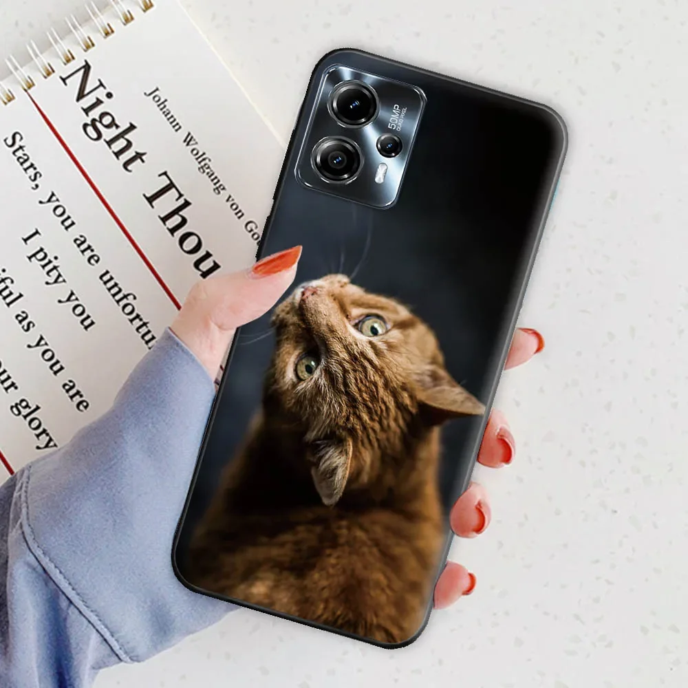 Silicone Soft TPU Phone Case with Enhanced Protection and Stylish Design