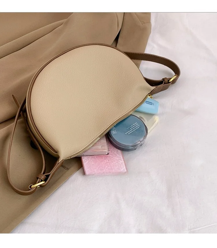 Simple and fashionable for women 2024 new color contrasting single shoulder saddle casual versatile crossbody dumpling_voghion.com
