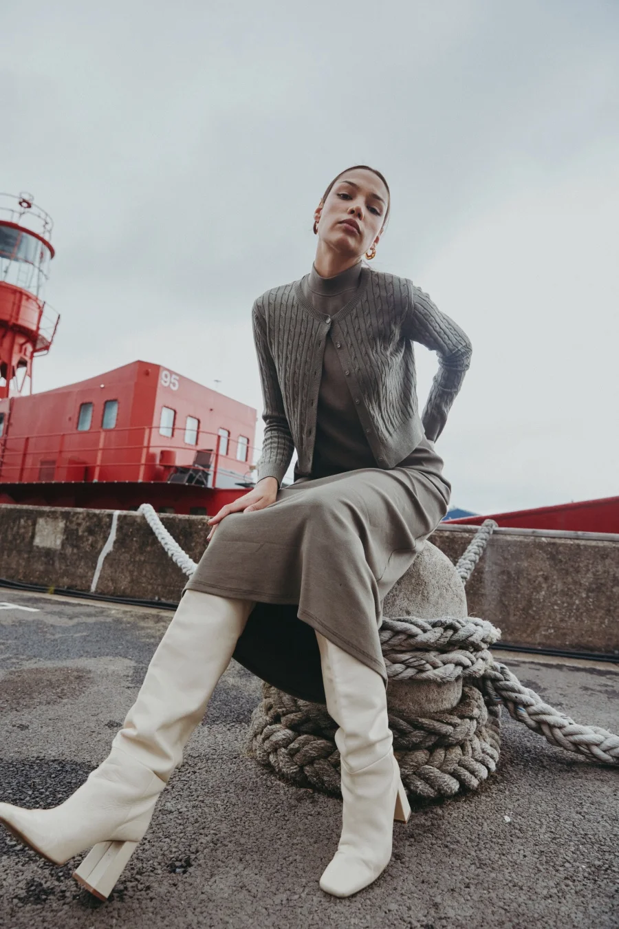 Women’s Knitted Cardigan Dress Set 2