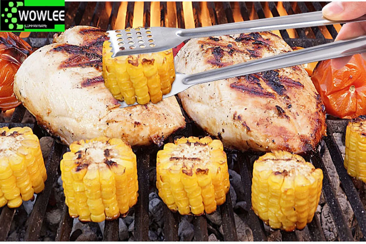 Stainless Steel Heat Resistant Hollow-Out Barbecue Food Tongs, Kitchen Tong, Bread Salad Ice Cube Clip, Utensils