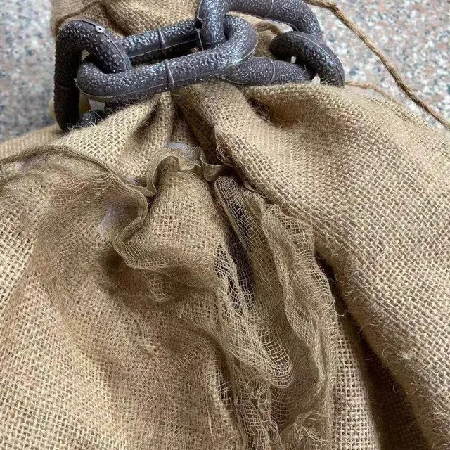 Halloween Decoration Jute Bag Corpse Bloody Broken Leg Electric Sound Toys Scary Prank Props Haunted House Party Decor Pendant 5