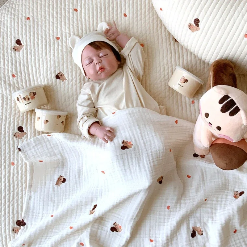 85CM Bear Embroidery Pad Removable Cotton Round Carpet Floor Rugs Newborn Baby Crawling Mat Soft Zipper Kids Room Play Mats 2