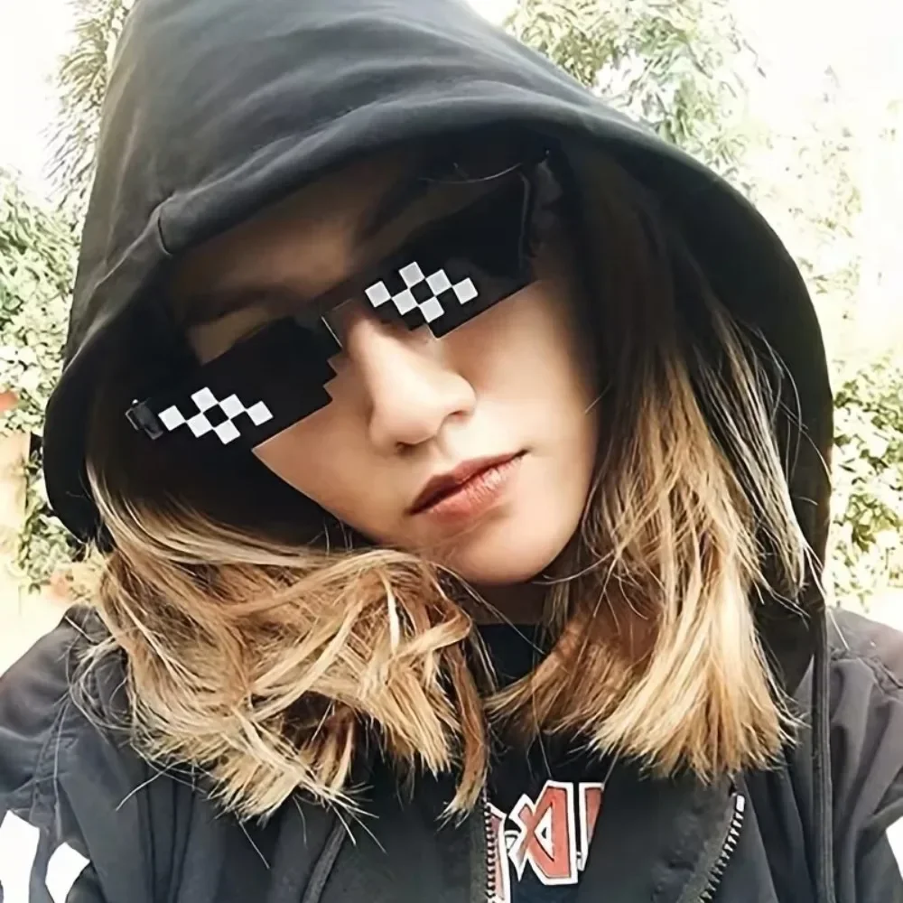 NEW Design Funny Mosaic Sunglasses Thug Life Sun Glasses Pixel Black Retro Gamer Robot Sunglasses Birthday Party Cosplay선글라스