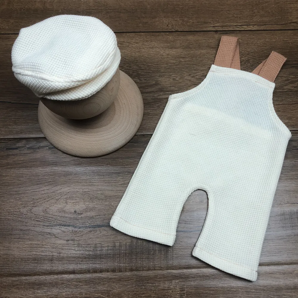 2pcs/Set Newborn Baby Boys Photography Clothes 0-1M Infant Strap Pants+Cap Photoshoot Sets Child Photography Studio Accessories