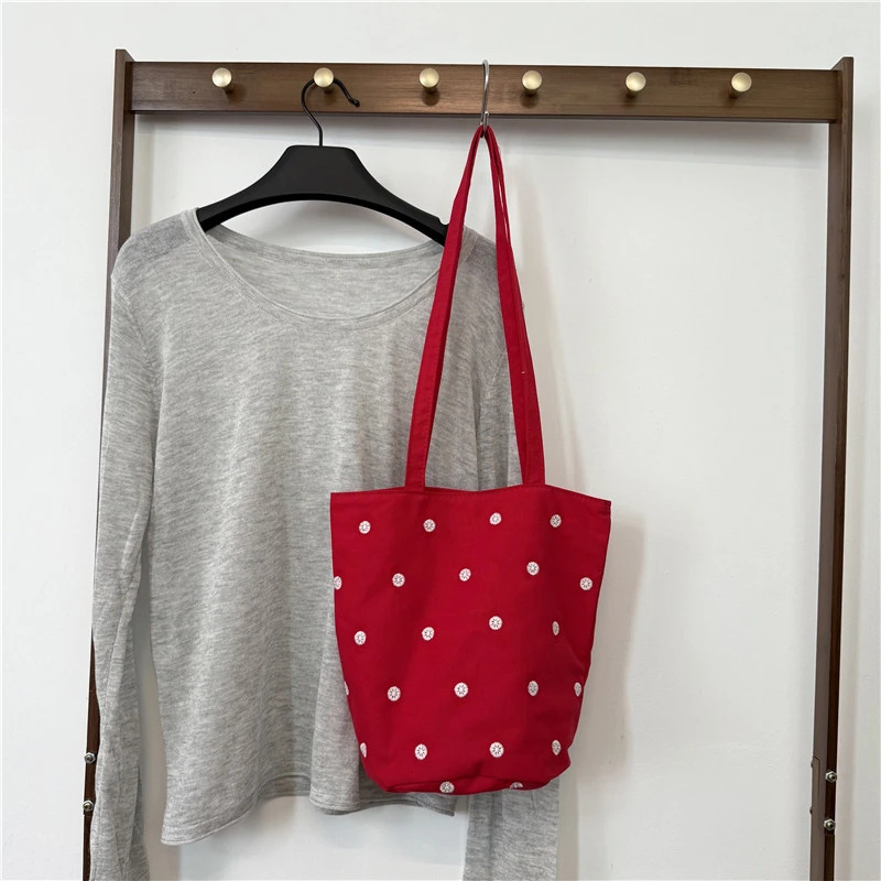 red polka dots