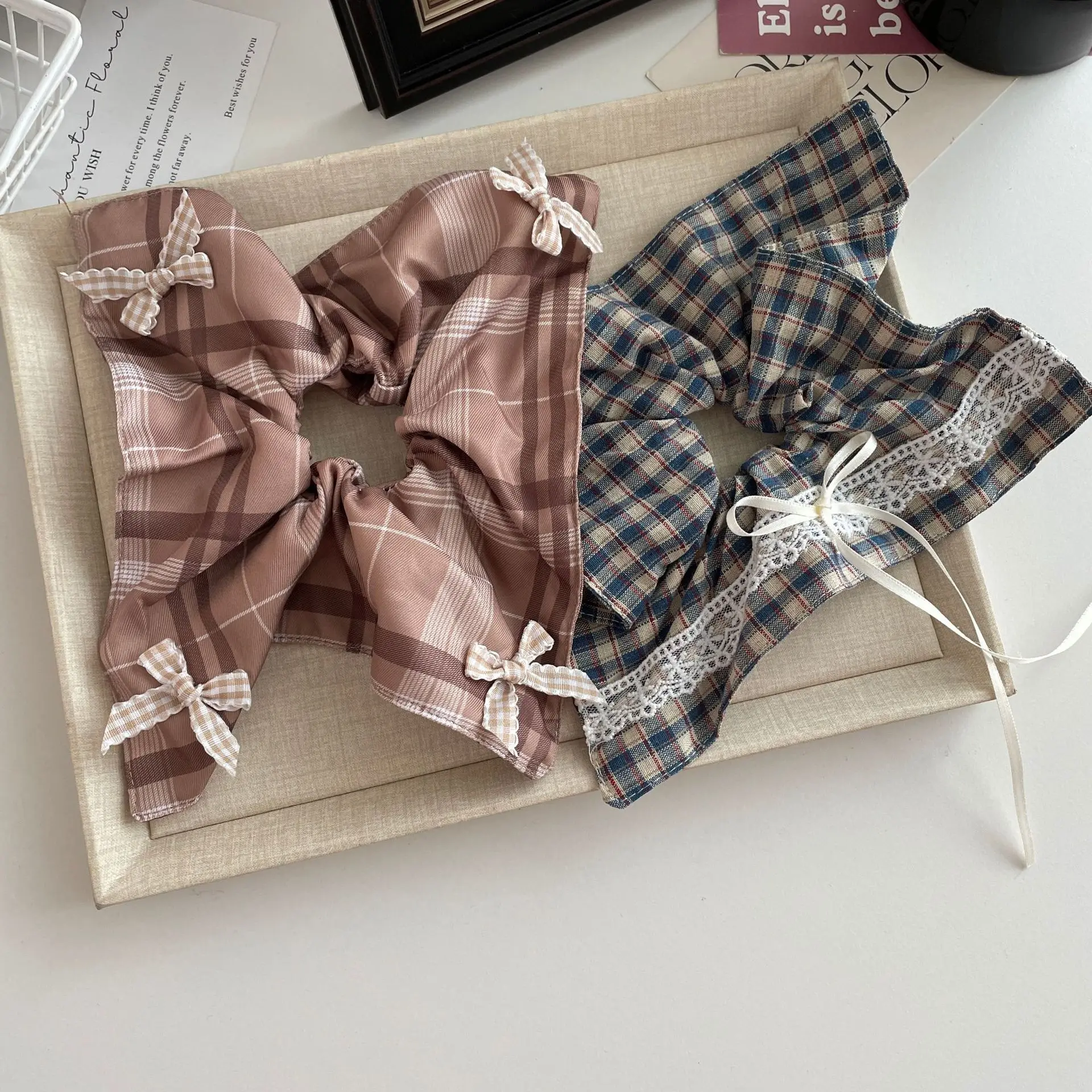 Scrunchies Koreanischer Stil Taschentuch Haarband Karierte Spitze Dickdarm Haarband Fliege Band Haarseil Haarschmuck – Detail 6
