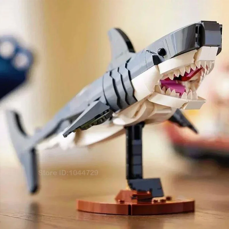 Building Block Toys Building Toy Set Educational Toy Jaws Diorama Boat Shark Pirate Ship Building Blocks Fishing Boat Model Bricks Toys 21350 for Kid